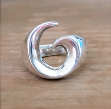 Wave Curl Ring - 20% OFF