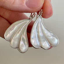 Mother of Pearl Mist Earrings