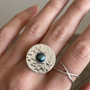 Black Pearl Hammered Ring - 20% OFF