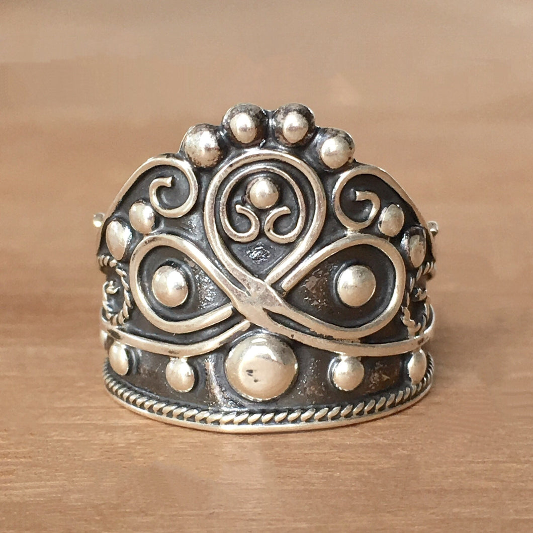 Zuni Ring