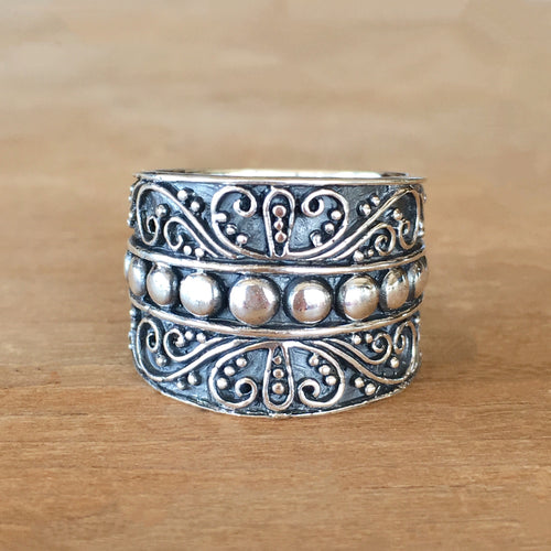 Chant Silver Ring